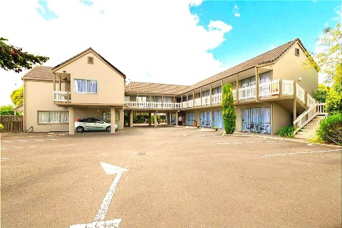 Accolade Lodge Motel image 1