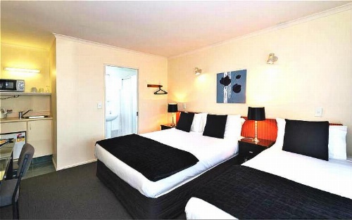 Accolade Lodge Motel image 14