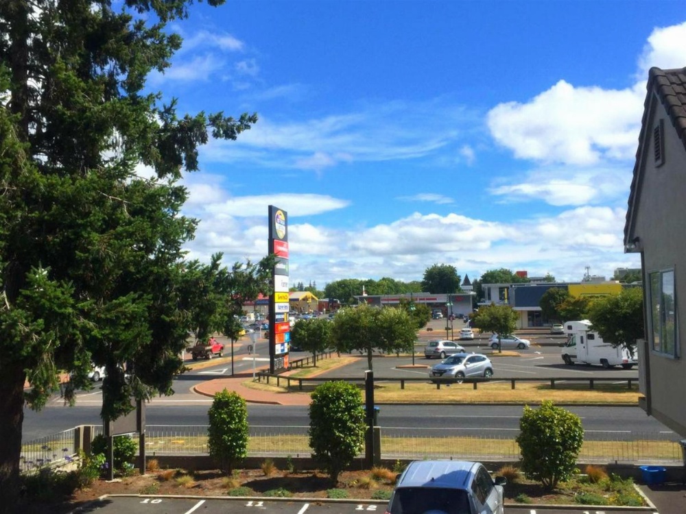 Accolade Lodge Motel